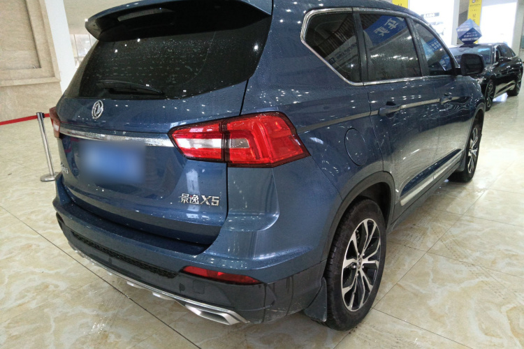 Forthing JOYEAR X5 2019 car image #7