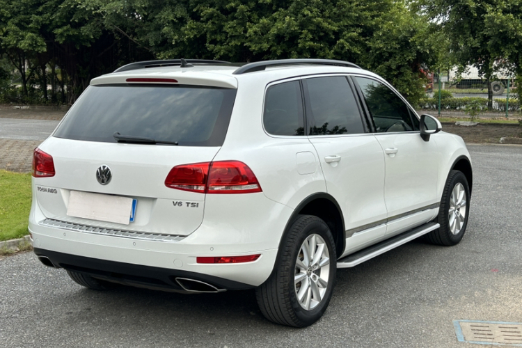 Volkswagen Touareg 2015 car image #7