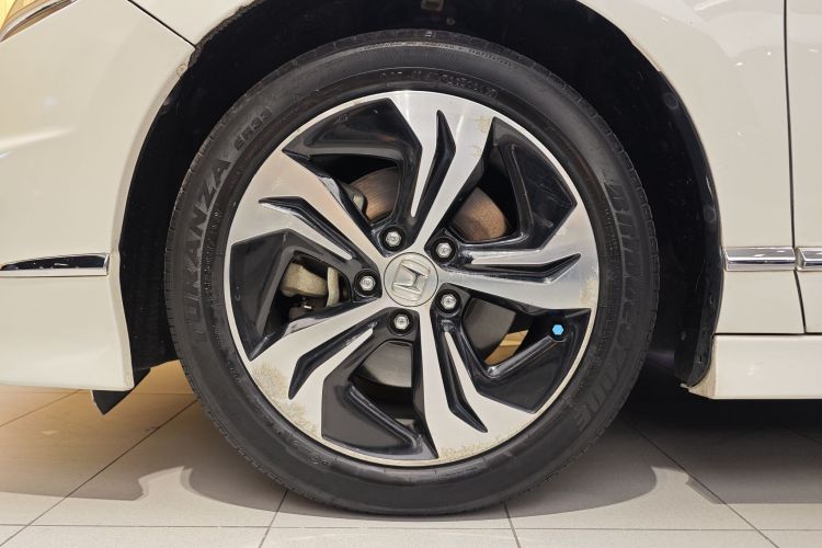 Honda Spirior 2017 immagine di auto #7