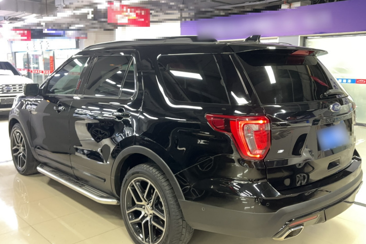 Ford Explorer (Imported) 2015 #7 Ford Explorer (Imported) 2015 car image #7