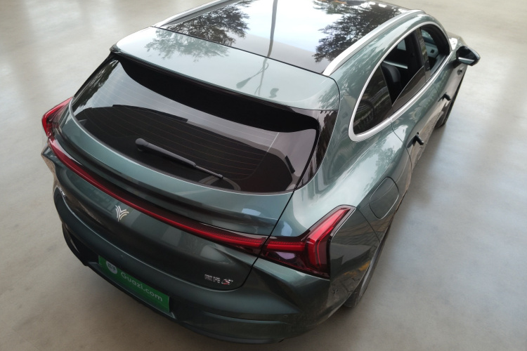 哪吒汽车 哪吒S猎装 2025 #7 哪吒汽车 哪吒S猎装 2025 汽车图片 #7