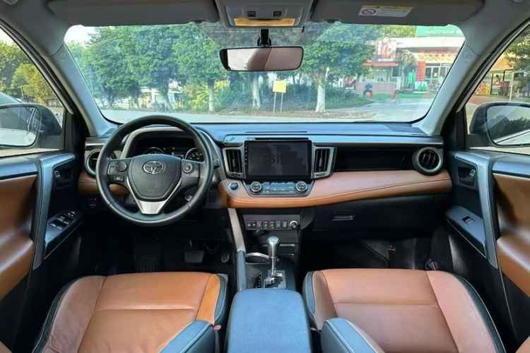 RAV4 2018 #7 RAV4 2018 car image #7