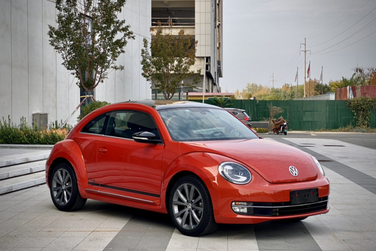 Volkswagen Beetle 2016 car image #7