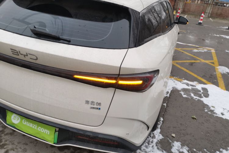 BYD Seal 06 DM-i 2025 #7 BYD Seal 06 DM-i 2025 صورة سيارة #7