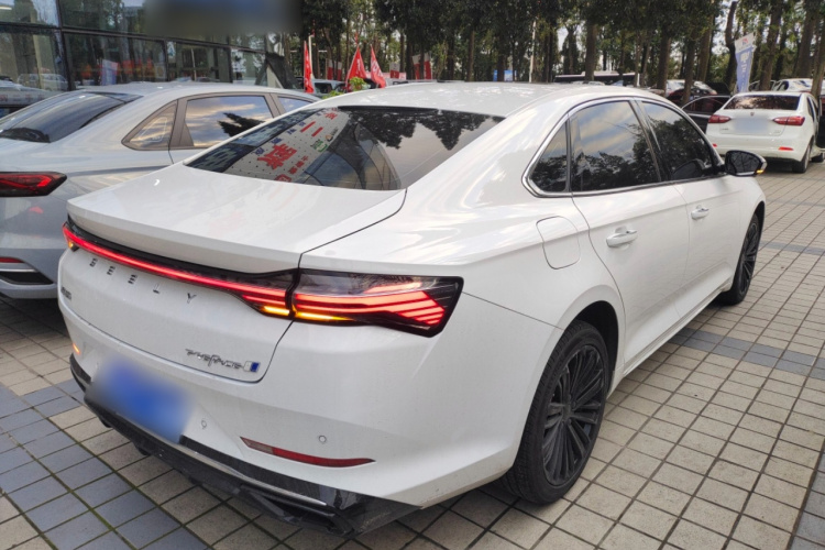 GEELY PrefaceL 2024 #7 GEELY PrefaceL 2024 car image #7