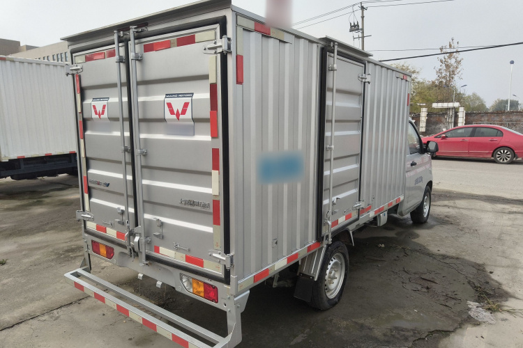 五菱汽车 五菱荣光新卡EV 2025 #7 五菱汽车 五菱荣光新卡EV 2025 汽车图片 #7