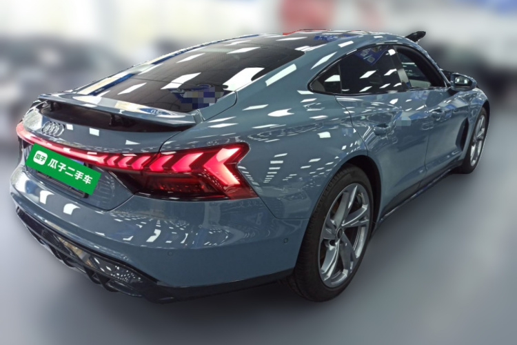 Audi e-tron GT 2024 #7 Audi e-tron GT 2024 صورة سيارة #7