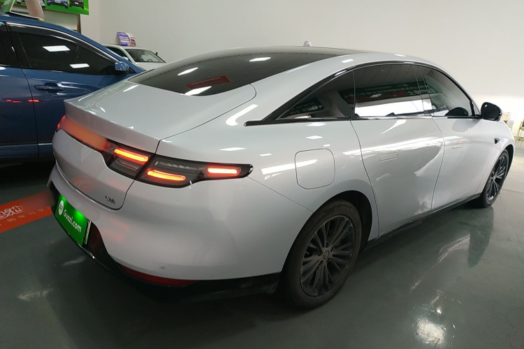 零跑汽车 零跑C01 2023 汽车图片 #7