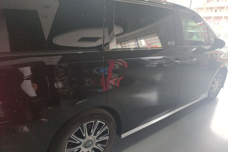 GAC Trumpchi E9 2024 imagem de carro #7