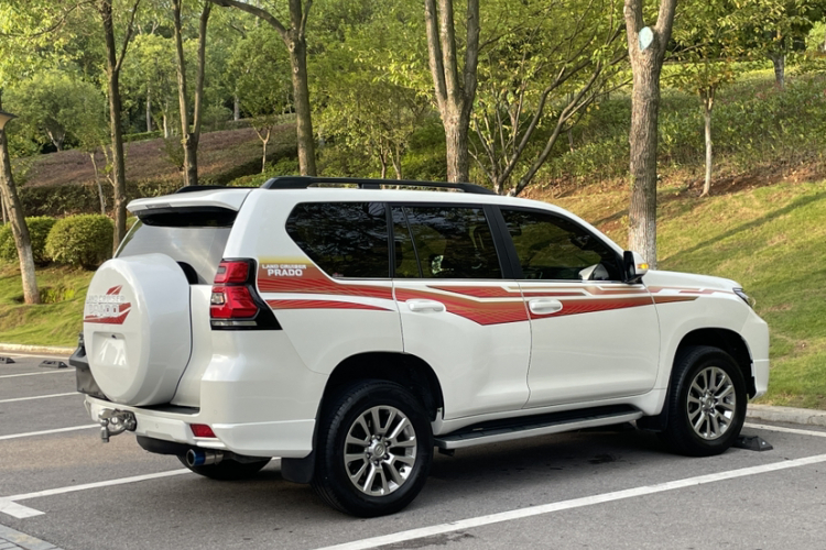 Toyota Land Cruiser Prado 2020 #7 Toyota Land Cruiser Prado 2020 car image #7