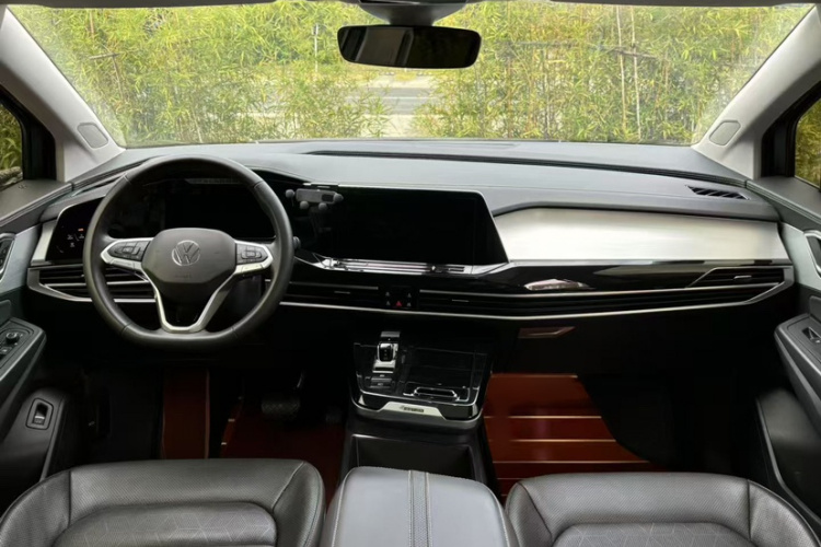 Volkswagen Talagon 2023 car image #7