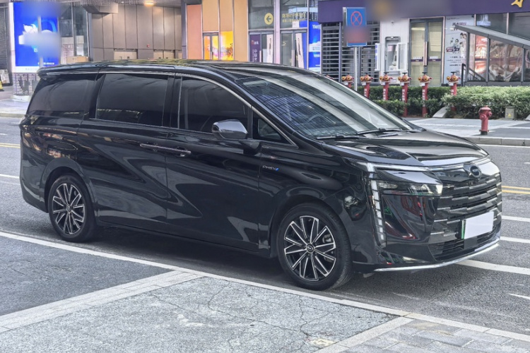 GAC Trumpchi E8 New Energy 2024 #7 GAC Trumpchi E8 New Energy 2024 car image #7