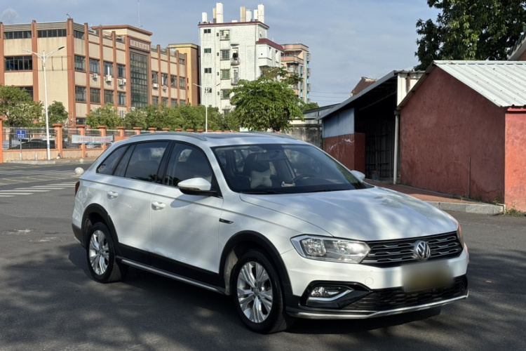 Volkswagen C-Trek 2017 immagine di auto #7