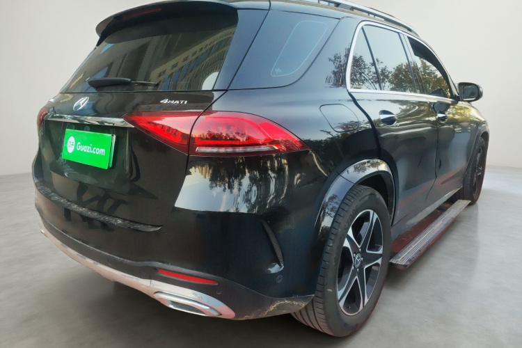 Mercedes-Benz GLE Class New Energy 2021 car image #7