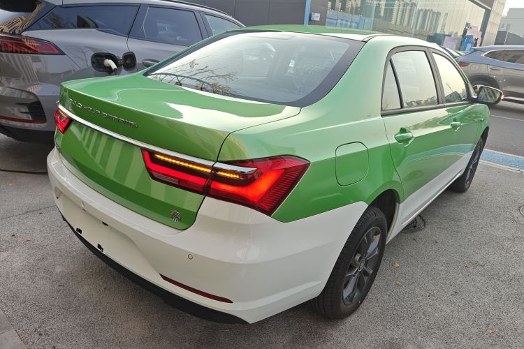 BYD Qin New Energy 2025 #7 BYD Qin New Energy 2025 car image #7