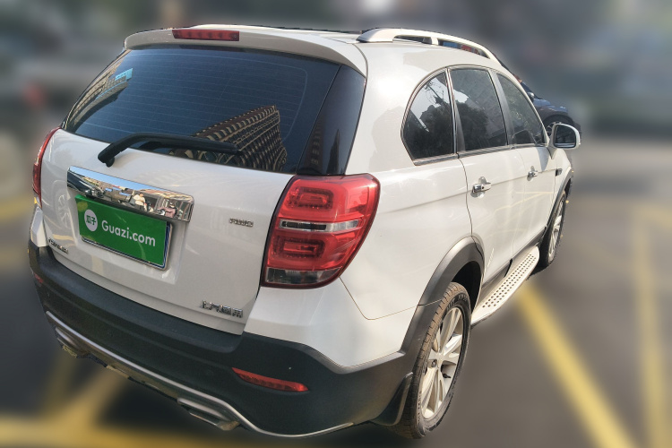 Chevrolet Captiva (Imported) 2017 car image #7