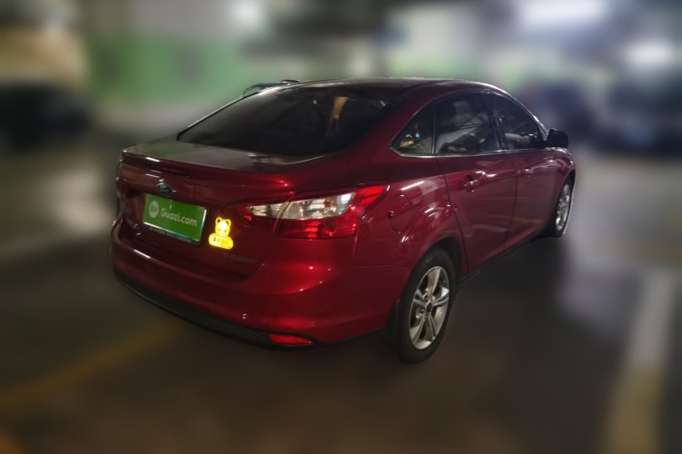 Ford Focus (Imported) 2015 #7 Ford Focus (Imported) 2015 car image #7