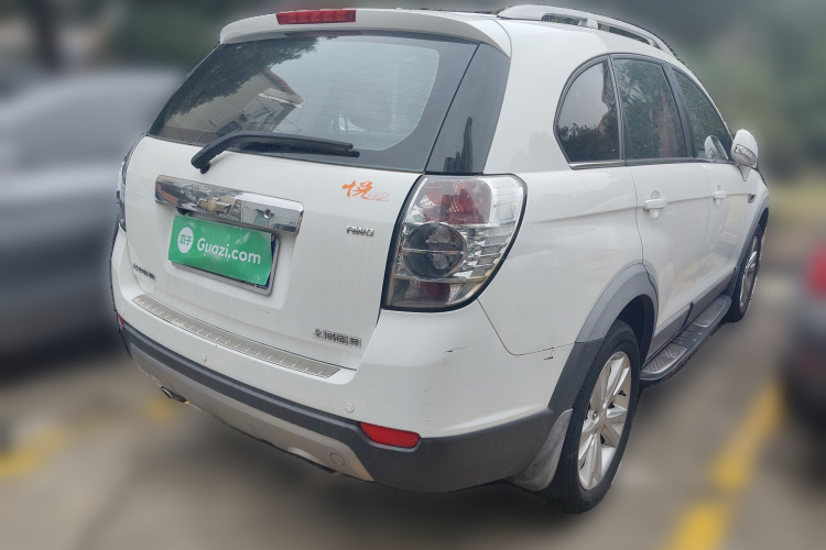 Chevrolet Captiva 2015 car image #7