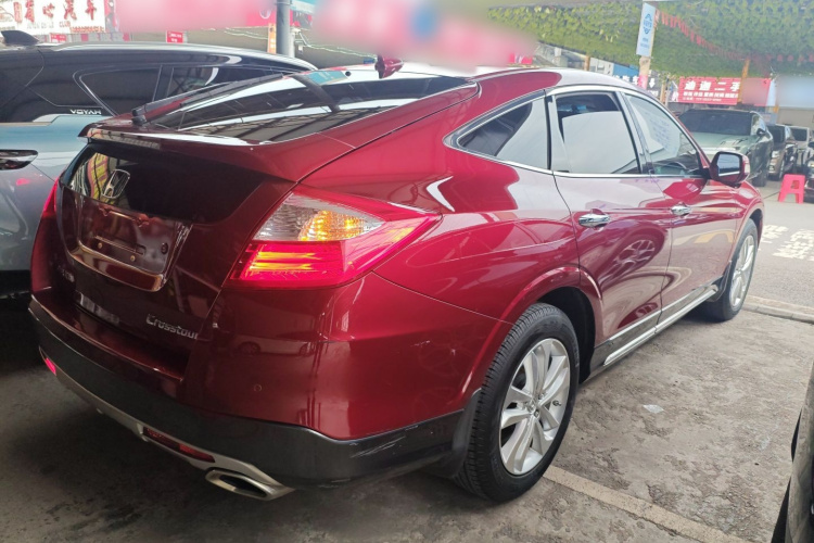 Honda CROSSTOUR 2015 car image #7