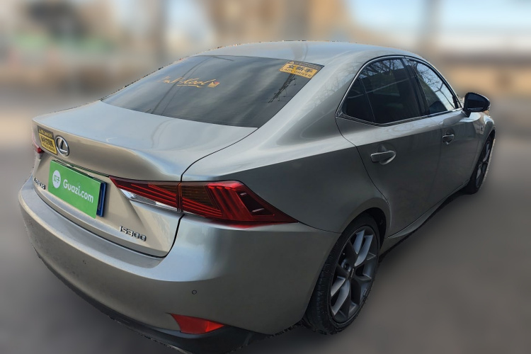 丰田 雷克萨斯IS 2017 汽车图片 #7