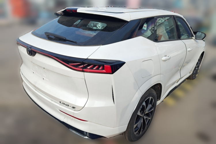 Changan UNI-Z 2025 #7 Changan UNI-Z 2025 car image #7