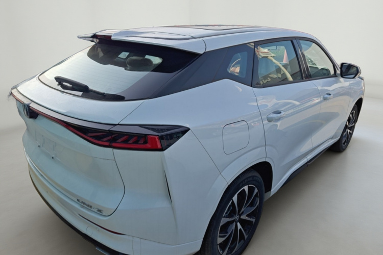 Changan UNI-Z 2025 car image #7