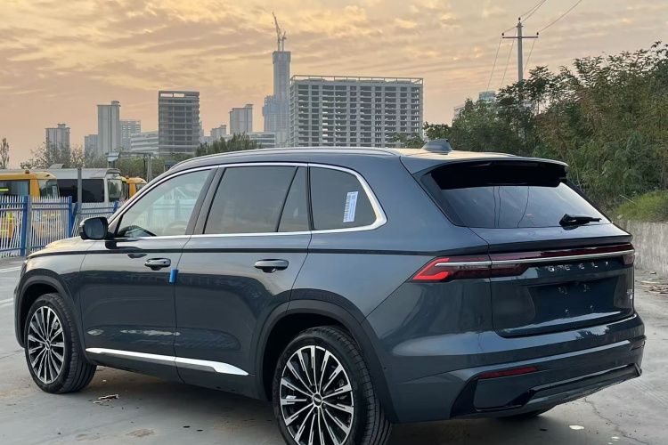 GEELY Monjaro MHEV 2025 car image #7