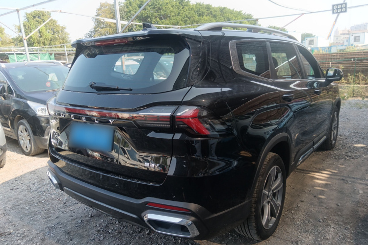 GEELY OkavangoR7 2025 car image #7