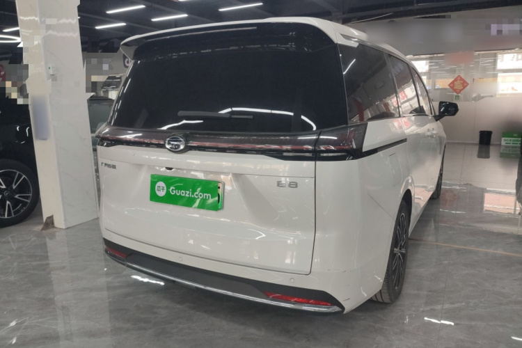 GAC Trumpchi E8 New Energy 2023 car image #7