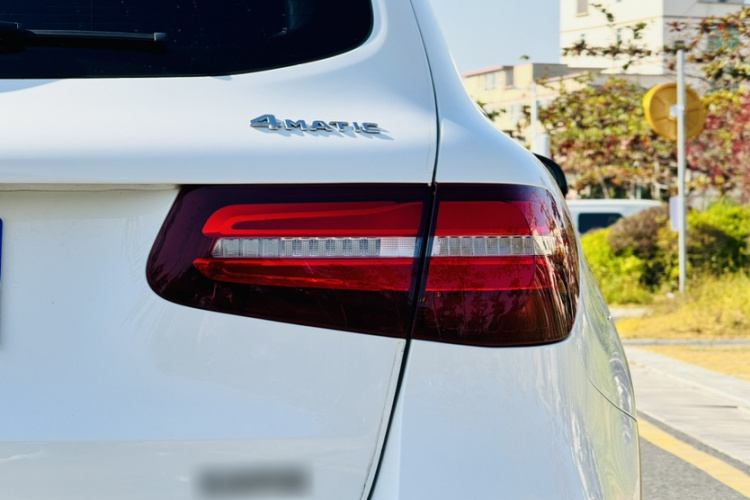 Mercedes-Benz GLC Class 2019 #7 Mercedes-Benz GLC Class 2019 car image #7