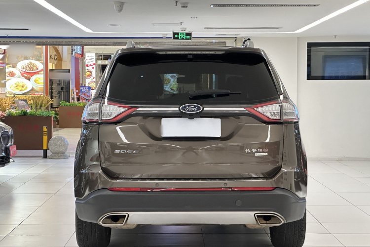 Ford Edge 2017 صورة سيارة #7