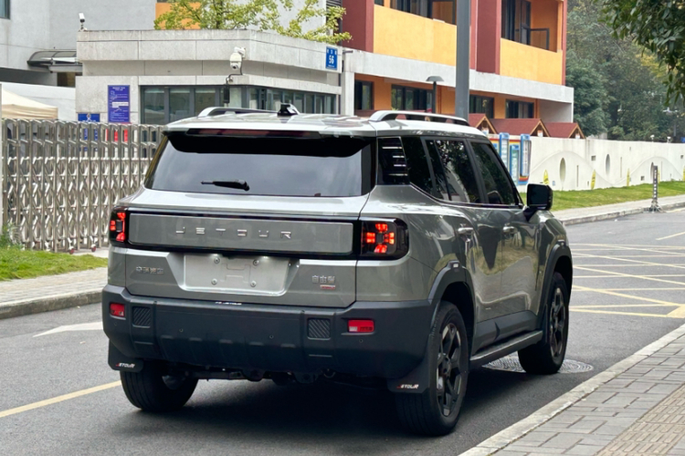 Jetour Freeman 2025 car image #7