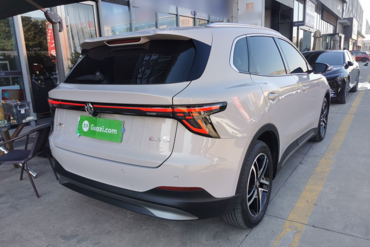 MG ES5 2024 #7 MG ES5 2024 car image #7