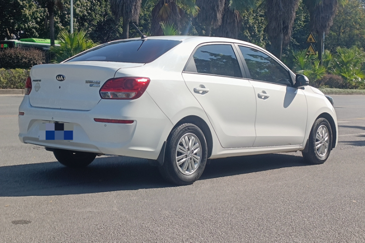 Kia Pegas 2020 imagem de carro #7