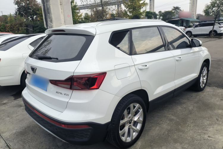 VS5 2023 car image #7