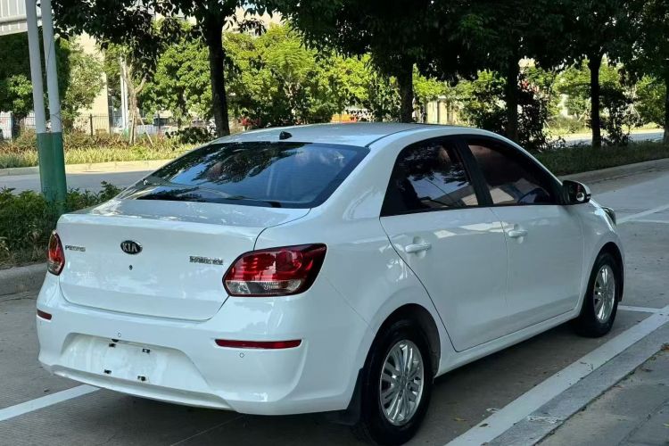 起亚 焕驰 2018 汽车图片 #7