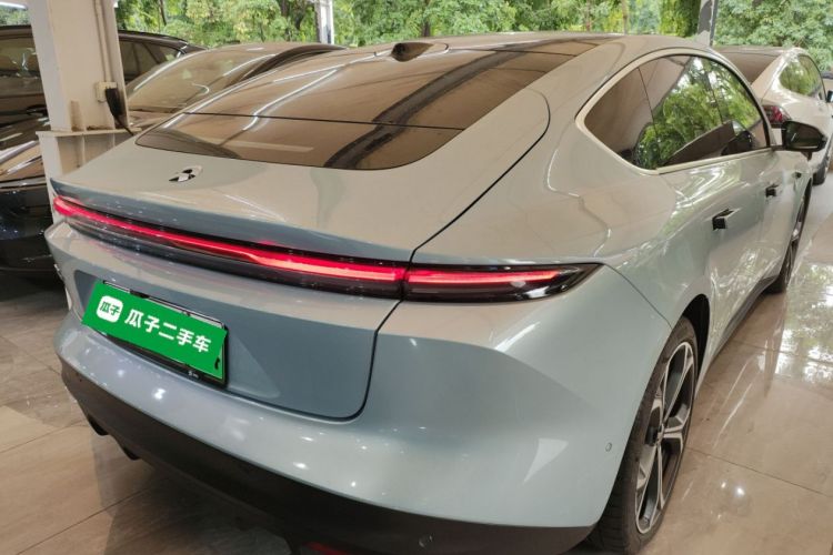 NIO ET5 2023 car image #7