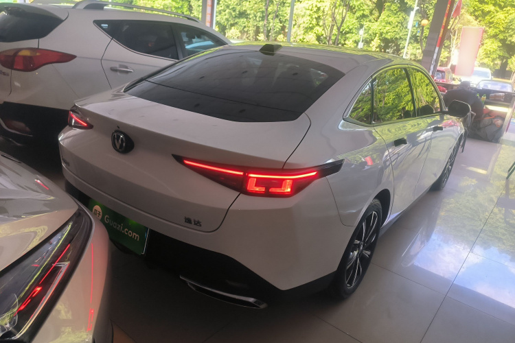 Changan Lamore 2023 #7 Changan Lamore 2023 car image #7