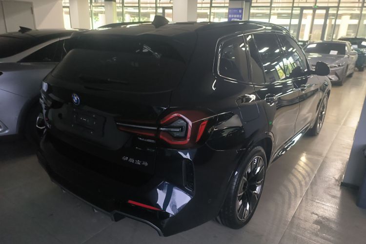 BMW iX3 2024 #7 BMW iX3 2024 car image #7