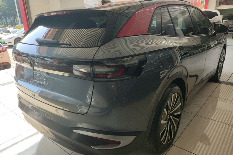 Volkswagen ID.4 X 2023 image de voiture #7