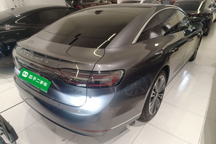 HongQi 2024 car image #7