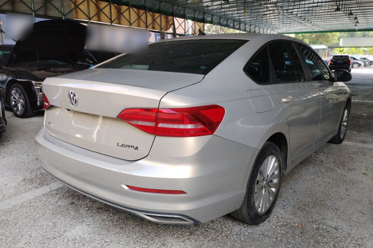 Volkswagen Lavida 2019 car image #7