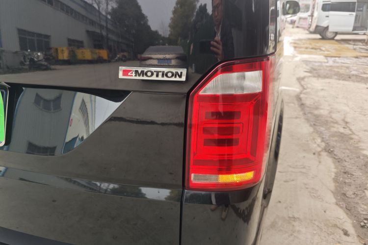 Volkswagen Caravelle 2018 immagine di auto #7