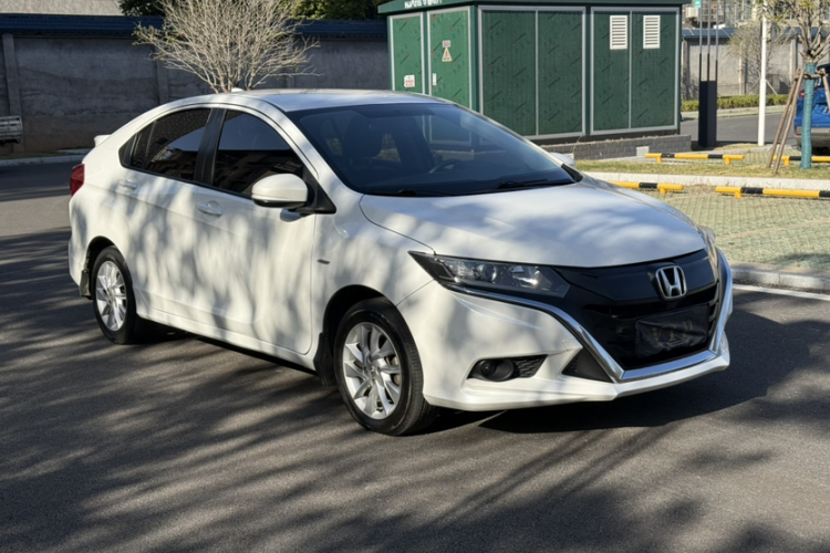 Honda Gienia 2019 car image #7