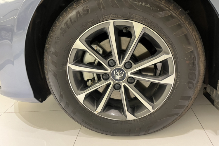 BYD Qin Plus 2024 car image #7
