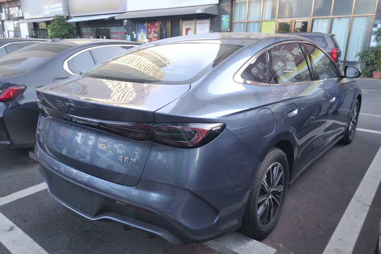 BYD Seal 06 New Energy 2025 #7 BYD Seal 06 New Energy 2025 car image #7