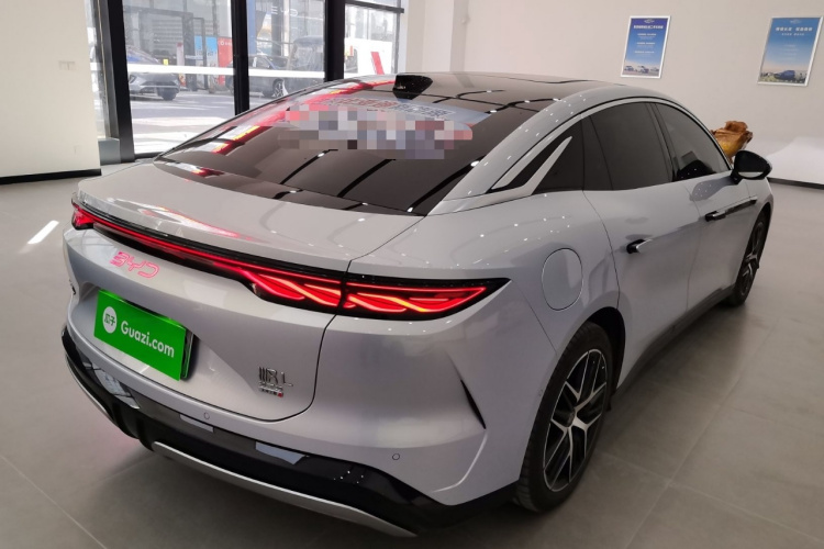 BYD HanL 2025 صورة سيارة #7