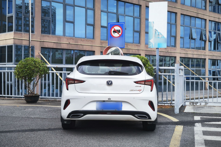 Changan Eado XT 2018 #7 Changan Eado XT 2018 immagine di auto #7