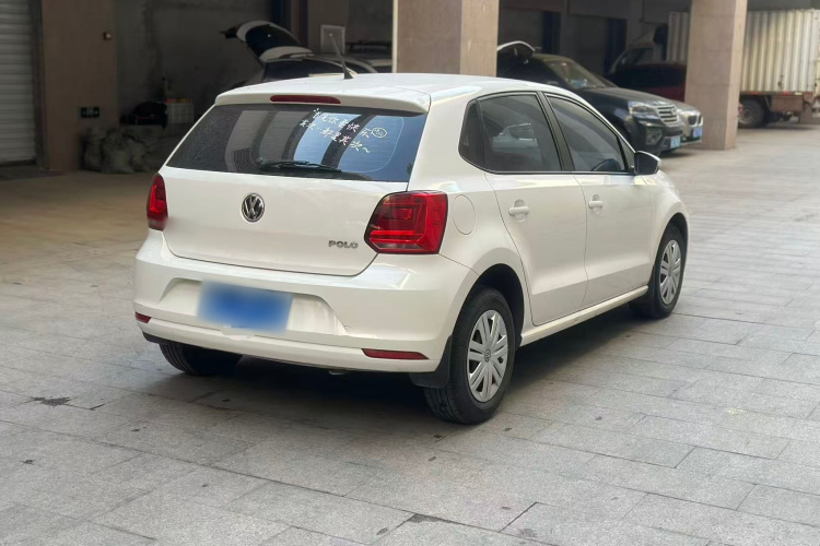 Polo 2018 image de voiture #7