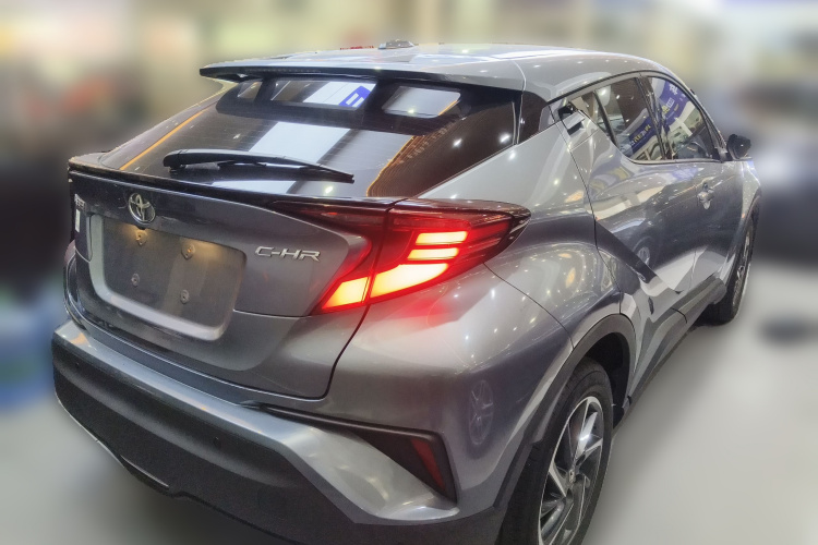 Toyota C-HR 2022 #7 Toyota C-HR 2022 car image #7